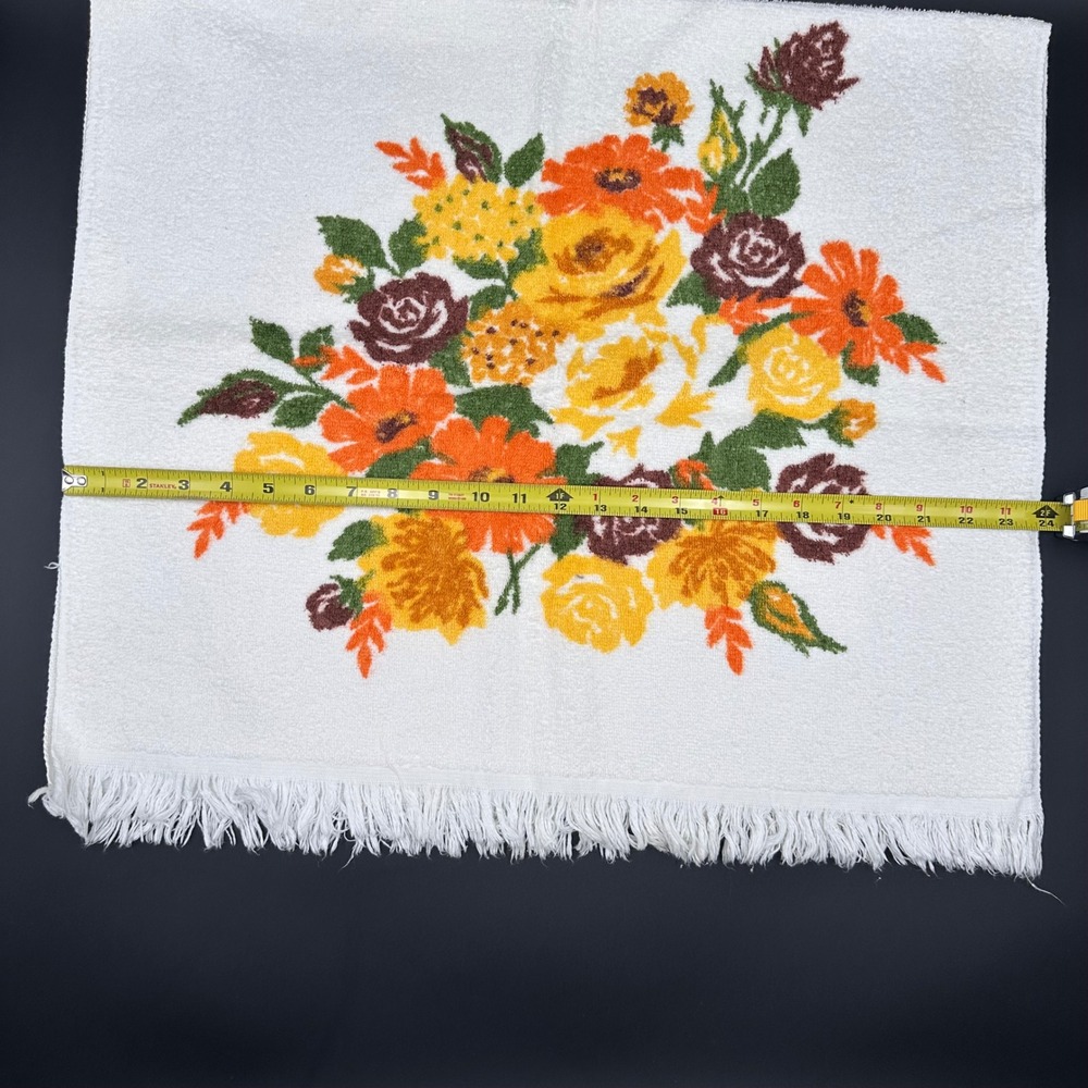 Vintage Penneys All Cotton Floral Bouquet Hand Towel White Retro Kitchen Decor - Picture 3 of 5
